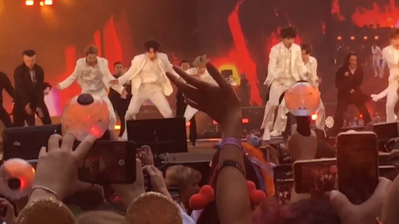 Not Today - BTS (방탄소년단) LY Speak Yourself world tour: London Wembley | 190601 DAY 1