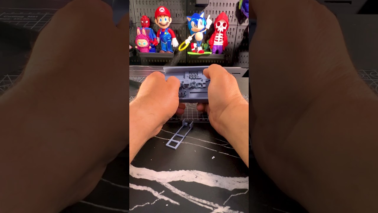 3D Printing a MYSTERY VAULT with Secret Lock! 🔐✨