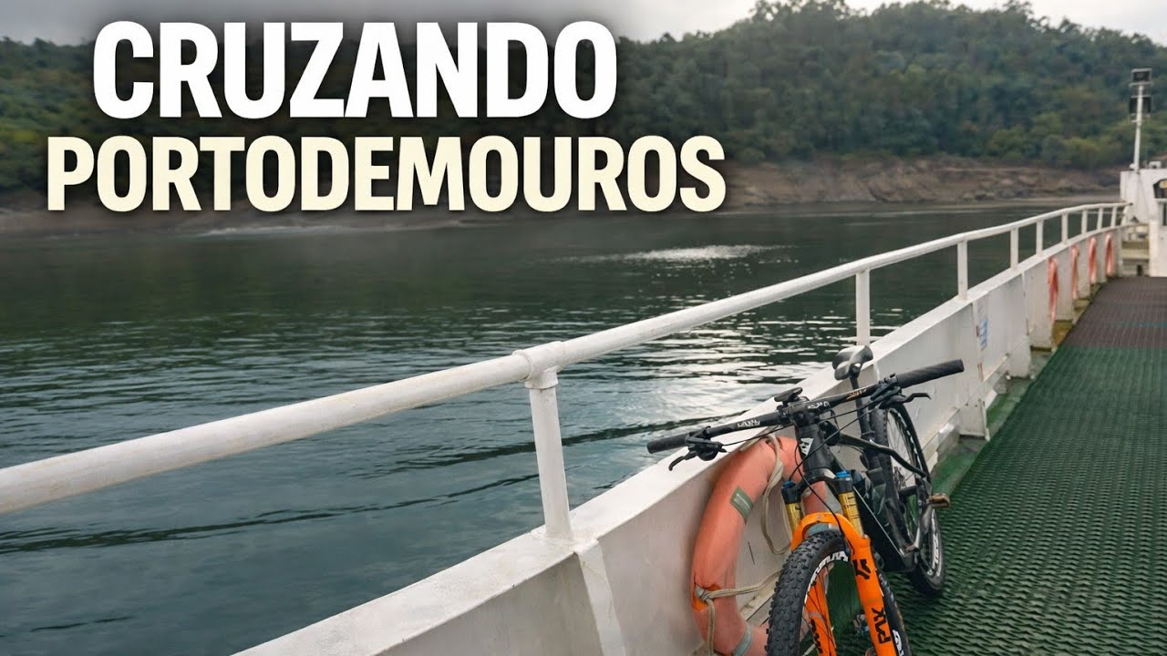 Crucei o Encoro de Portodemouros en barco para facer esta ruta brutal en Galicia