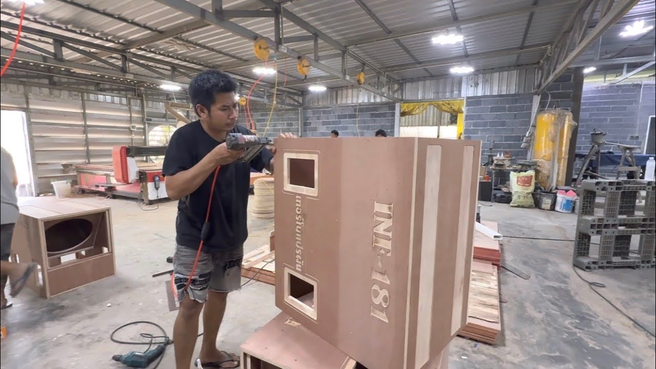 ความประณีตที่มองเห็นได้! เจาะลึกงานสร้าง INF-181 ตู้หน้าโค้งระดับพรีเมียม
