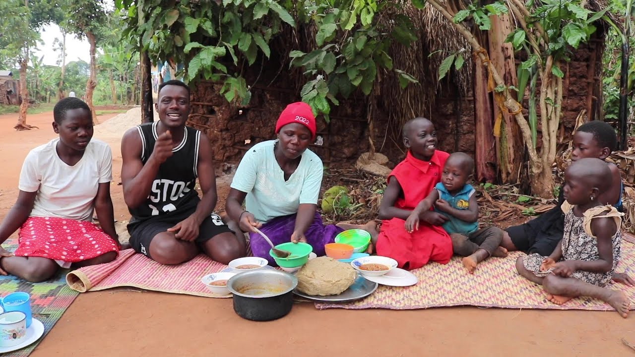 Cooking the most delicious food in village of Uganda || Uganda food Tour