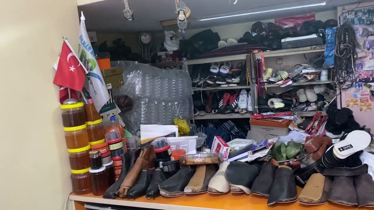 Обувной магазин Zeyne, Мерсин