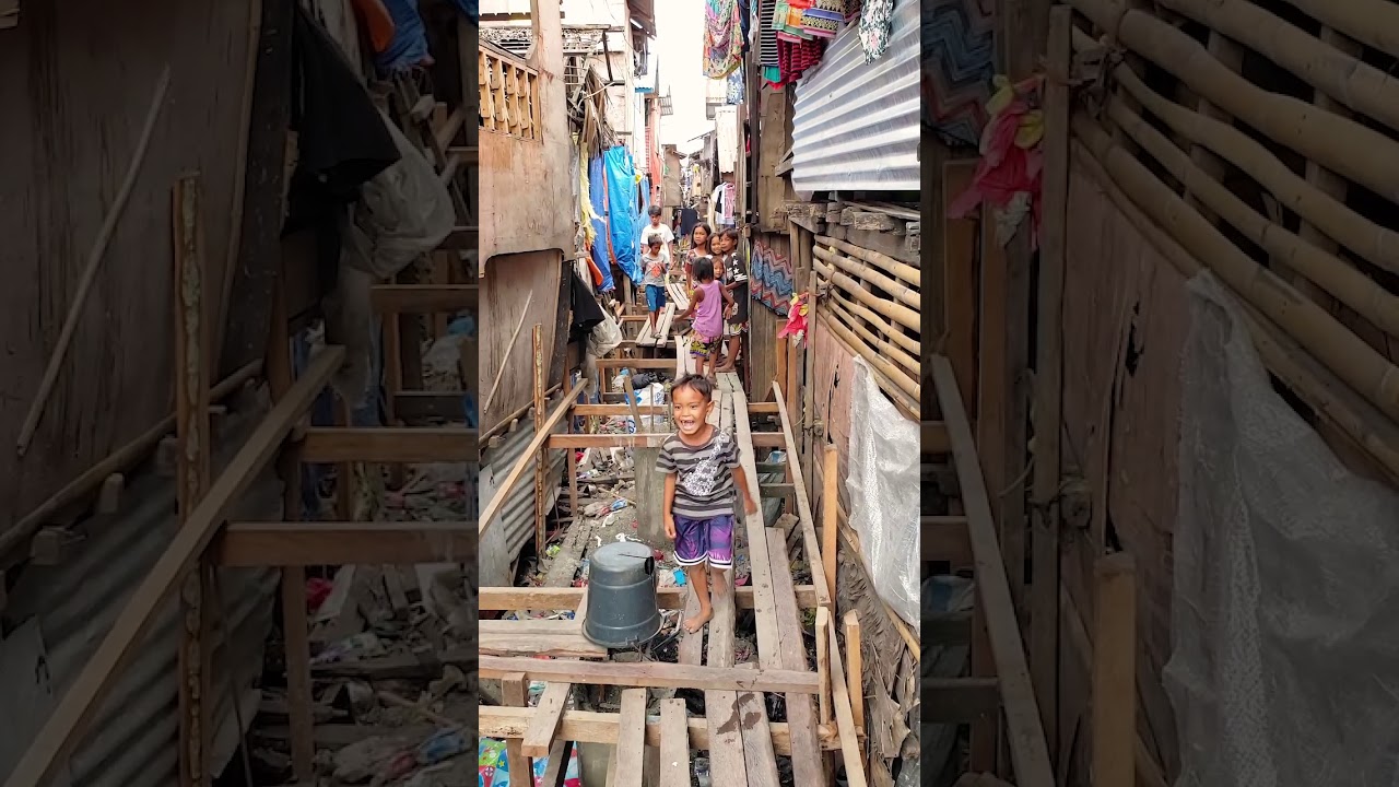 DANGEROUS, Wooden Walkway, Squatter Homes, Philippines Life,#shorts