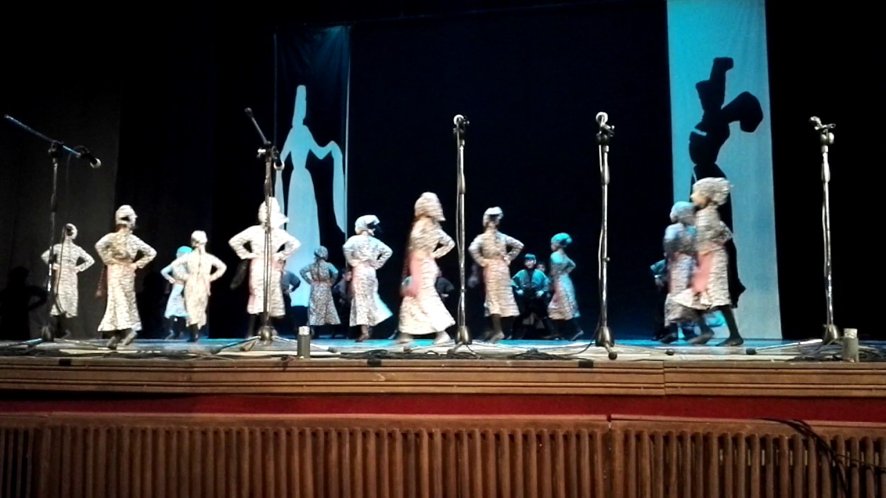 KOLXURI SUITA