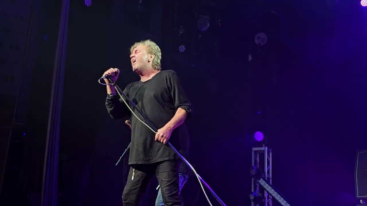 Honeymoon Suite - Love Changes Everything | Live @ Club Regent Event Center | June 21, 2024 |