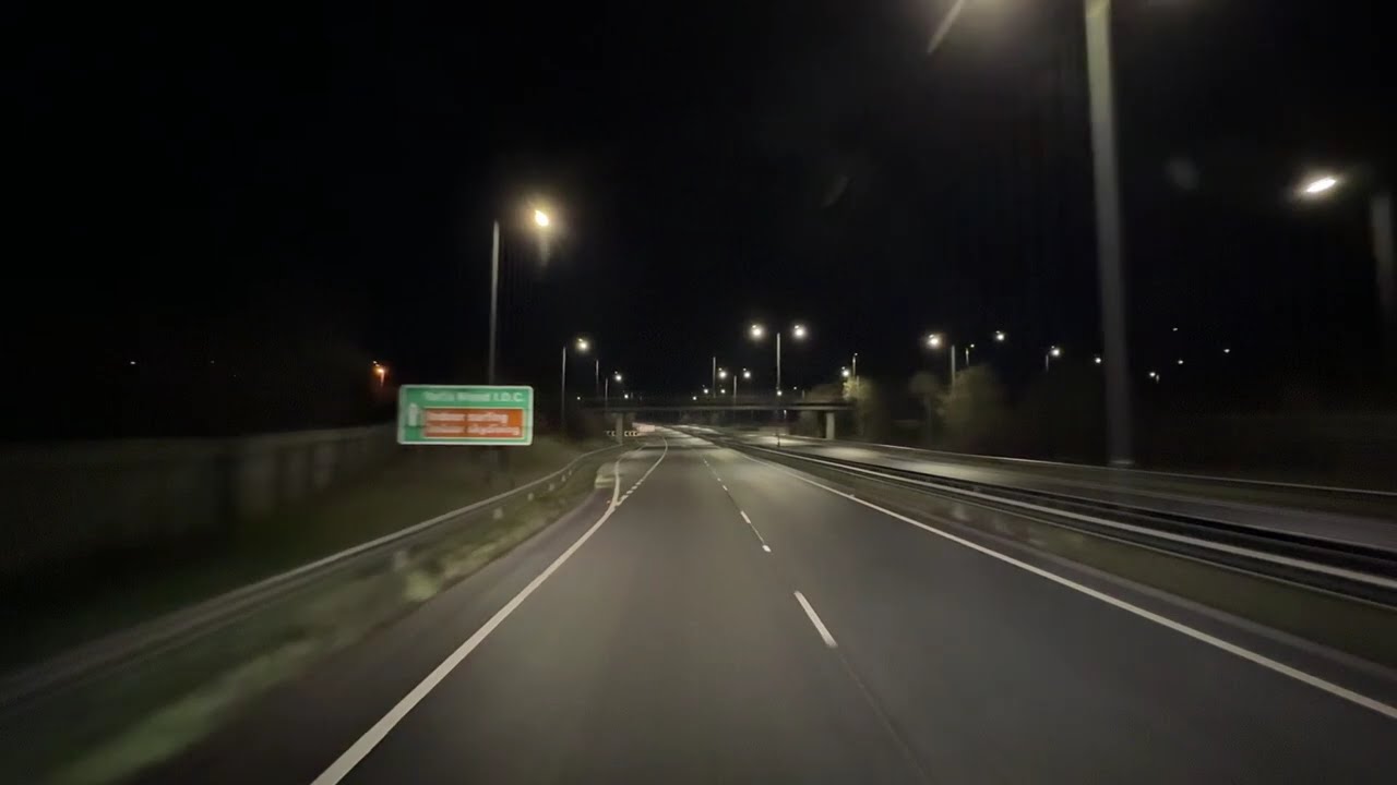 Driving at Night in the UK A6 @midnightmotorway