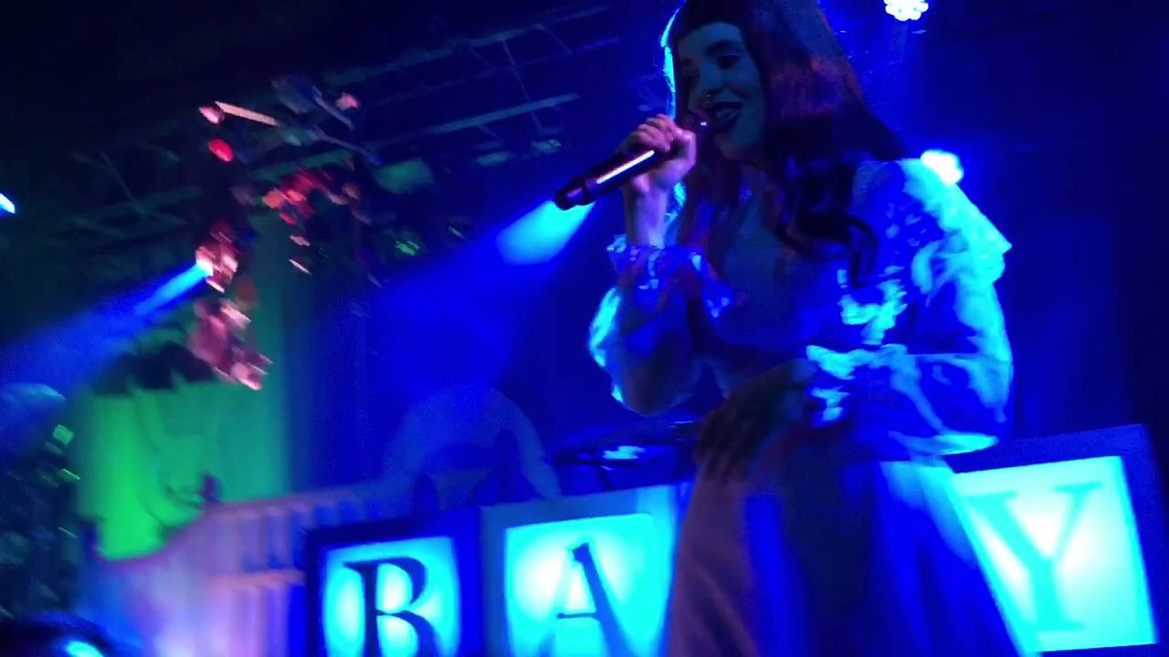 Melanie Martinez - Pacify Her LIVE 03/31/16