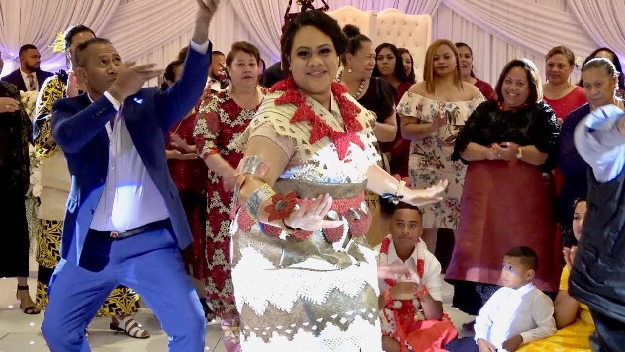 John & Angelina Pulu - Wedding Reception Tau'olunga Dances