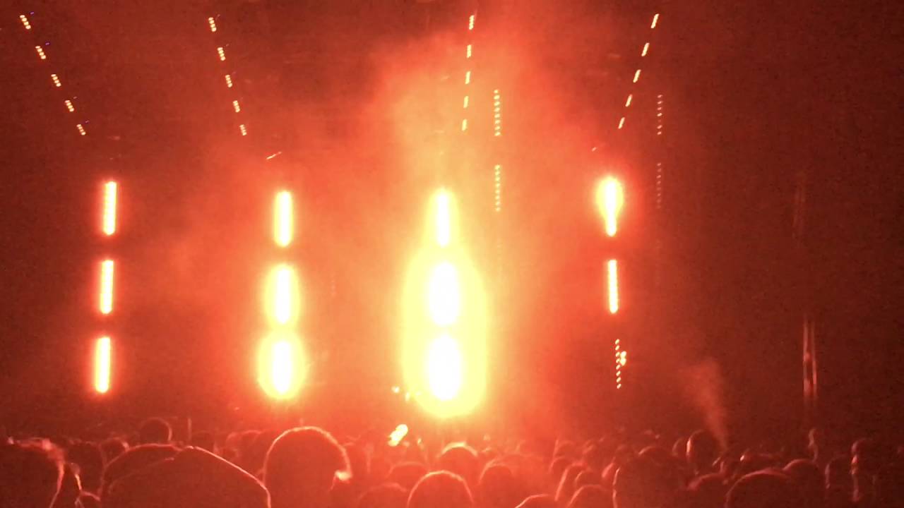 Tiesto - Never Forget You (remix) Arena Armeec Sofia Bulgaria 05.06.2016