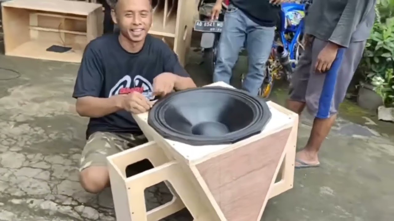 WIBIN BOK SPEAKER 18 IN TER MANTAB SAAT INI KAYAK APA YA....