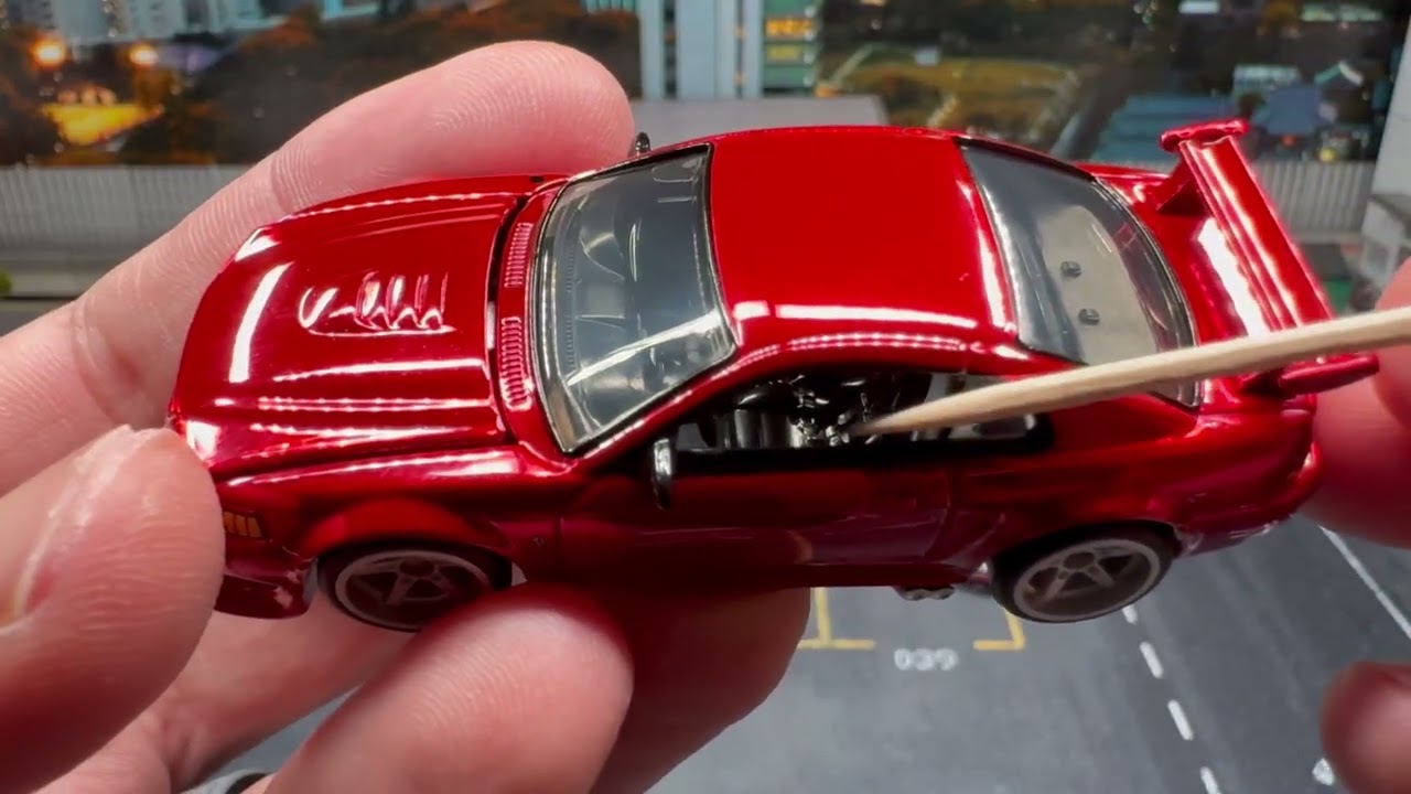 **Распаковка и обзор модели Hotwheels Mustang SVT Cobra R**!