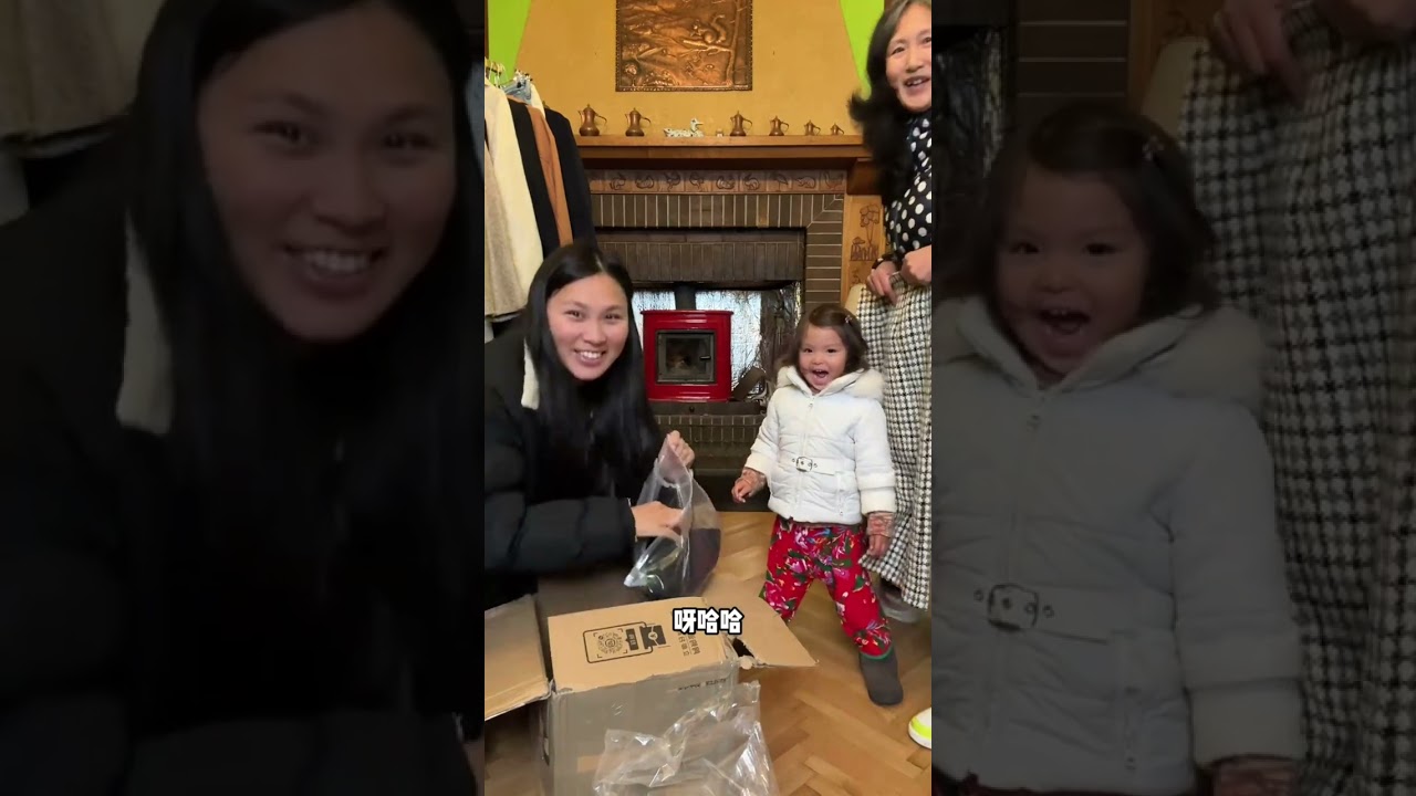 中意混血宝宝人生的第二场雪的亲密接触来了~ 中意混血宝宝2024的第一场雪，看她那么开心，心都化了。 #混血宝宝 #骗你生女儿 #记录真实生活 #中外家庭