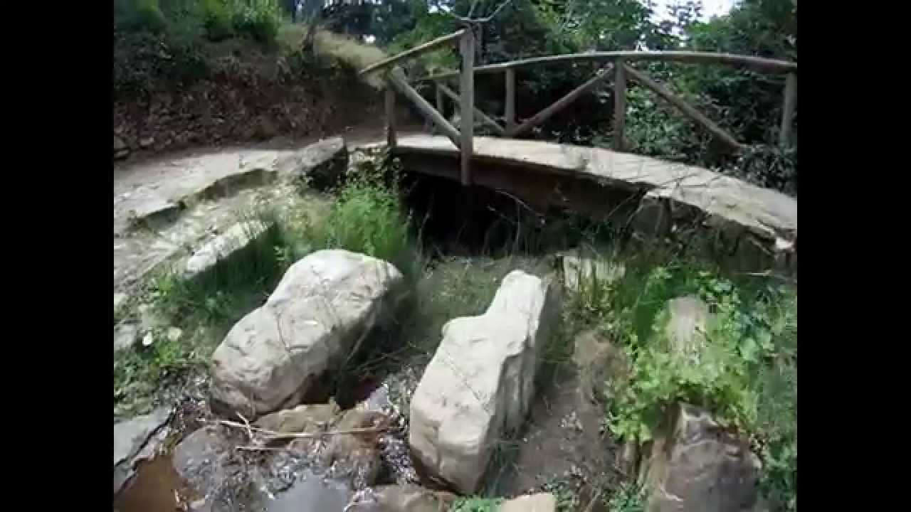 Visitando la aldea de El Calabacino. Sierra norte de Huelva
