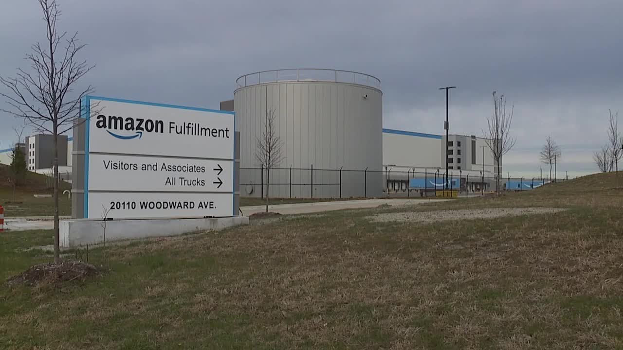 Hiring delays prompt questions about Amazon's fulfillment center in Detroit
