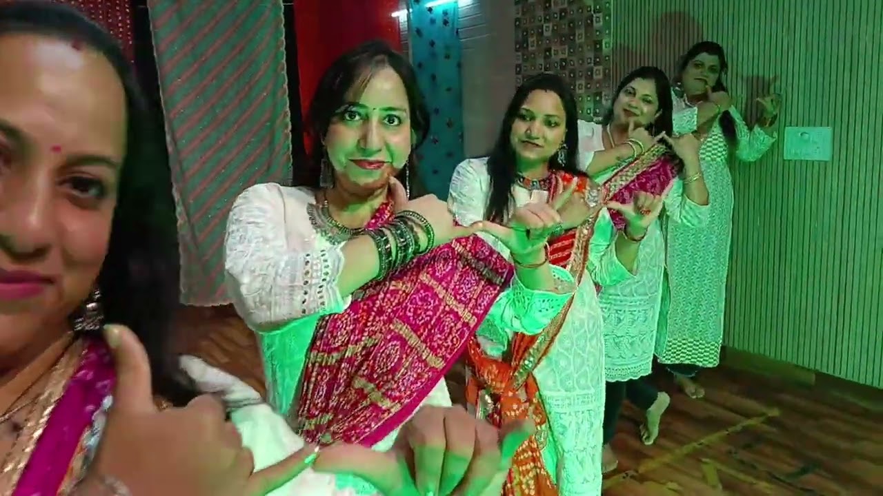 AYUSHI ART STUDIO KI TARAF SE AAP ABHI KO HAPPY HOLI 🫟🔫🫟 SONG HOLI MEIN RANG DE