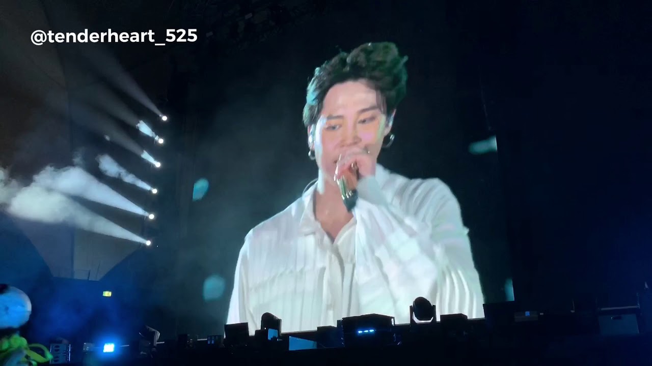 191011 OUTRO WINGS - BTS IN RIYADH FANCAM | KING FADH INTERNATIONAL STADIUM
