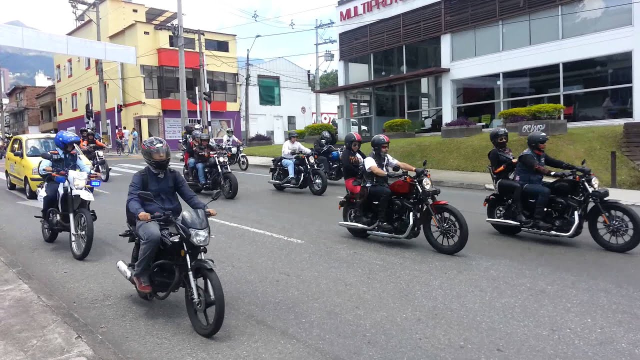 Desfile de Harlistas en  Medellin