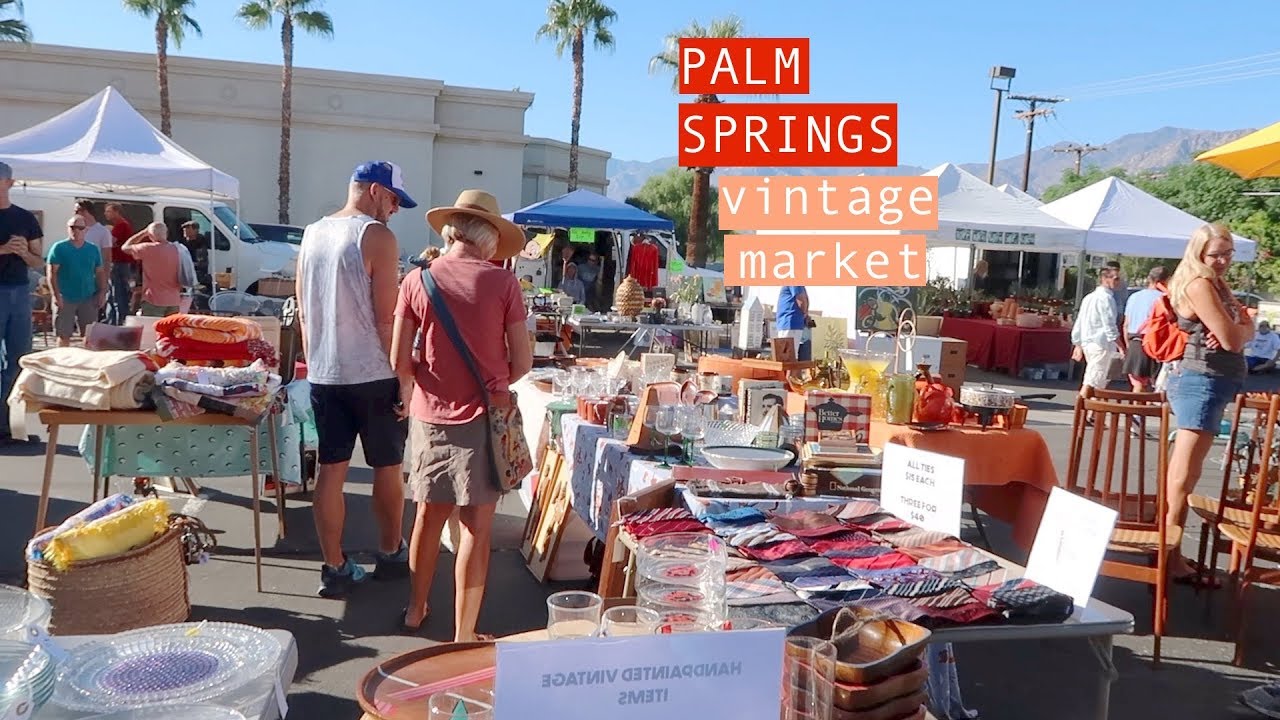 PALM SPRINGS VINTAGE MARKET - OUR BOOTH! I A THRIFTY MISS