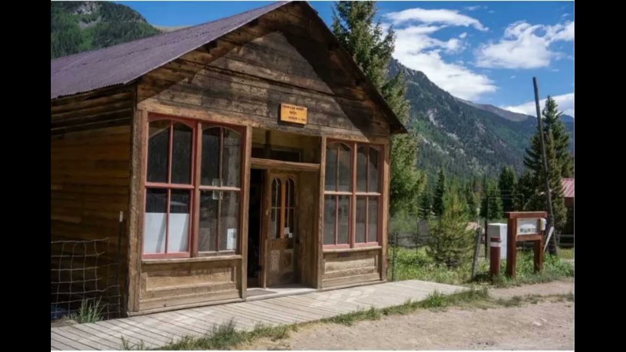 St  Elmo — Echoes in the Colorado Mountains