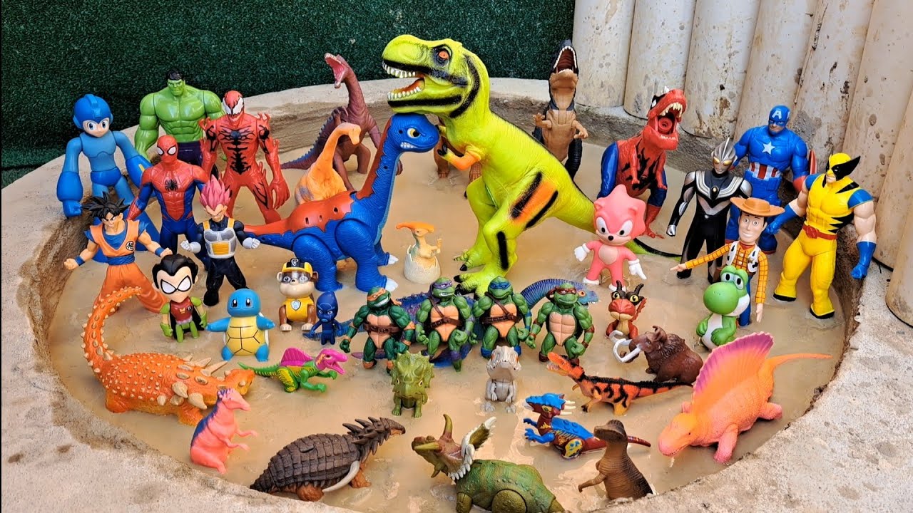 Dinossauros de Plástico Presos na Lama Espinossauro Dilofossauro Triceratops Paquicefalossauro 