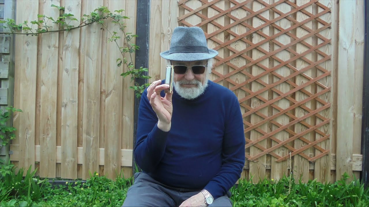 A Rather Fishy Easter Song - Chris and a Clone