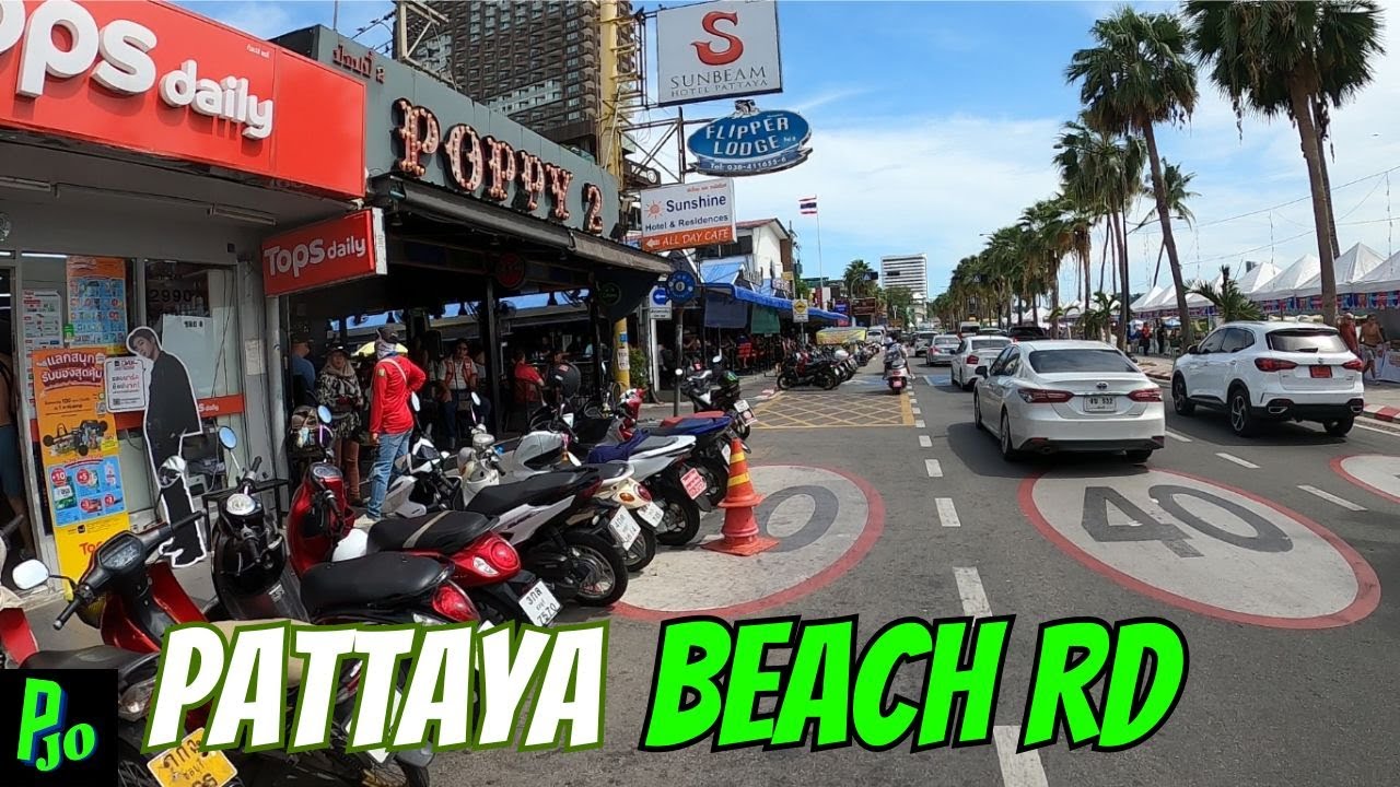 Pattaya Beach Road 8/Jun/2024 Food festival Weekend