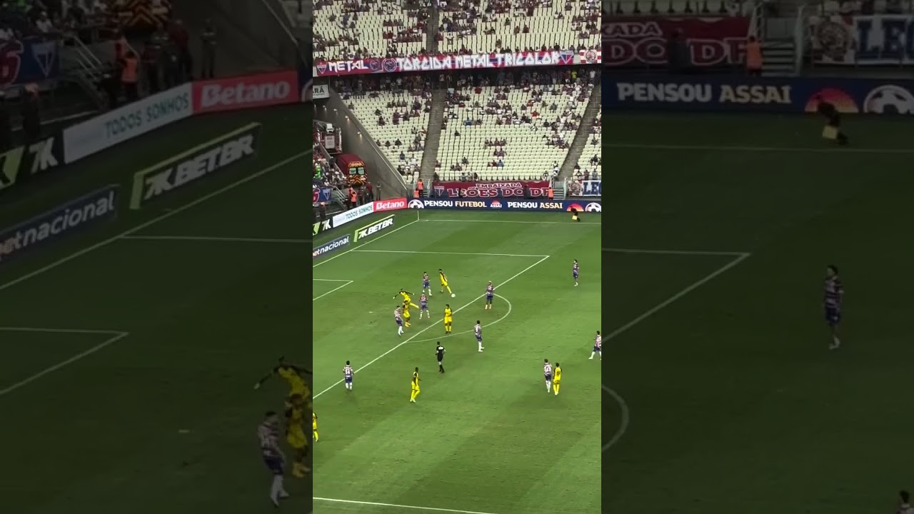JO&Atilde;O RICARDO 🧤 | Sport tenta mas o pared&atilde;o Jo&atilde;o Ricardo impende um poss&iacute;vel gol dos visitantes