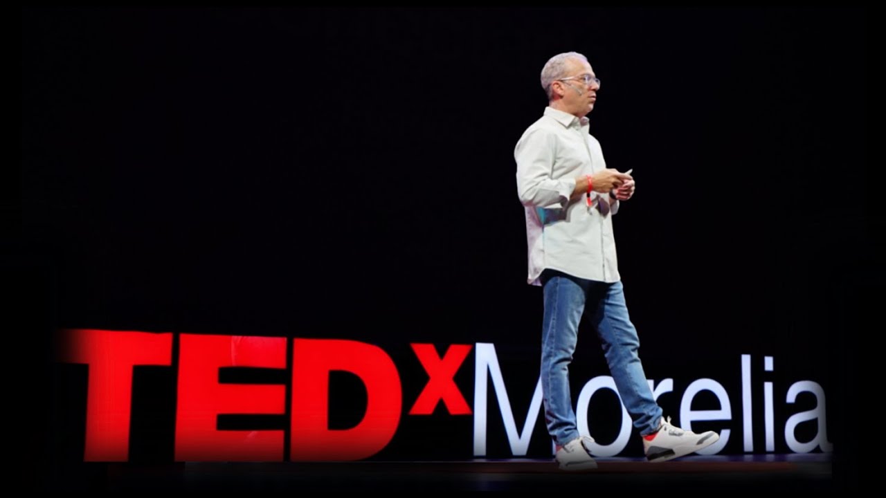 Cuestiónalo todo para poder encontrarte  | Poncho Bueno | TEDxMorelia