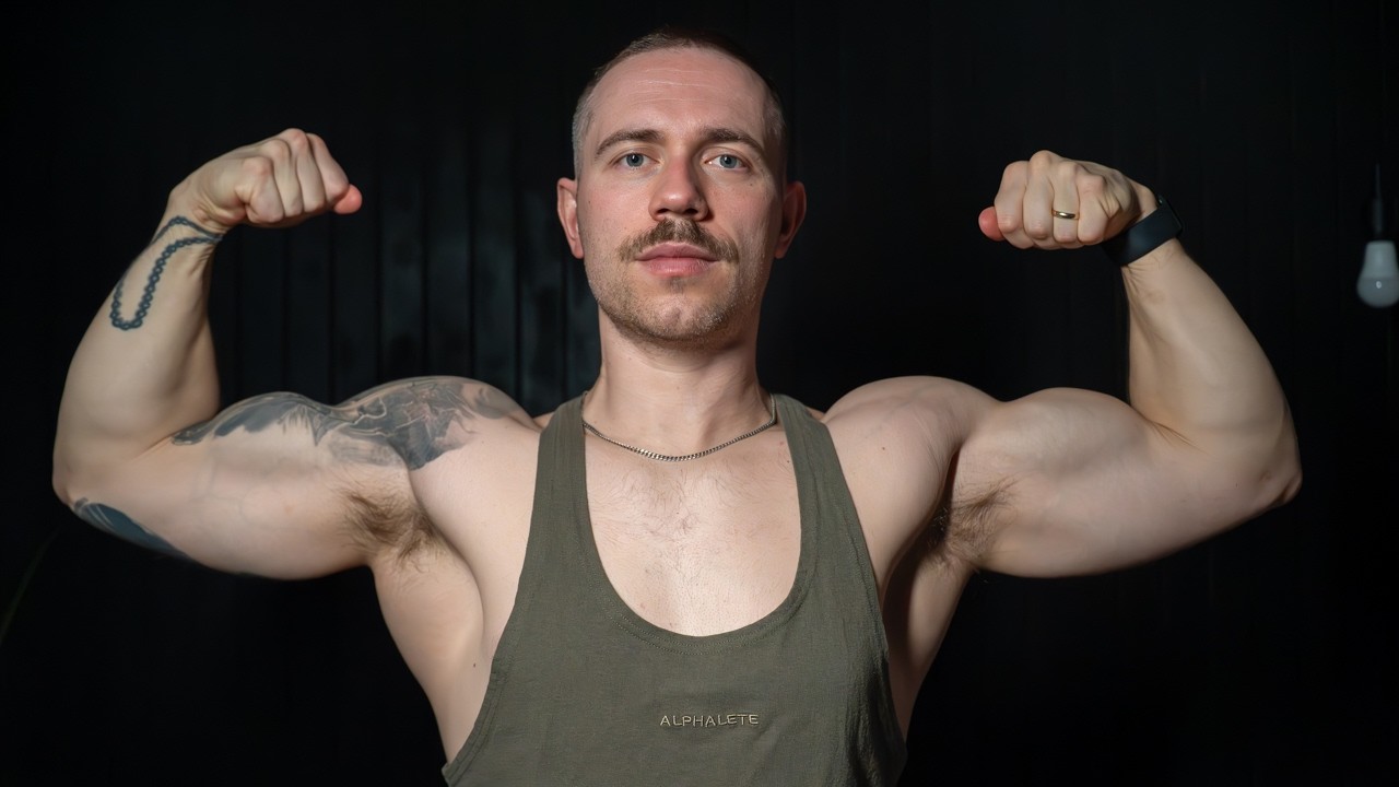 ASMR | BodyBuilder Assess Your Body