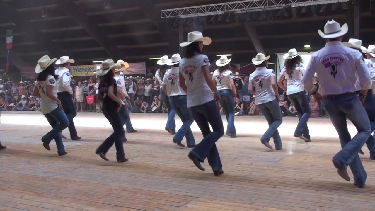 ONE HUNDRED line dance - Wild Country - Voghera 2017