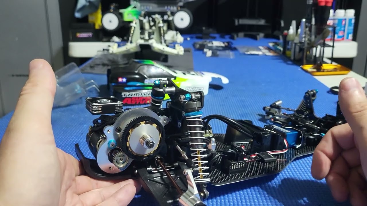 Our Tamiya Super Astute gets an Octalock!