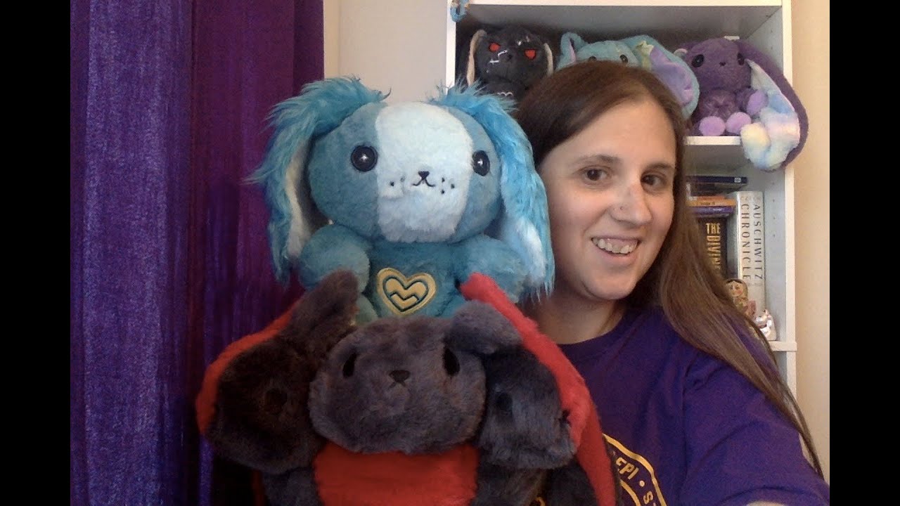 What's cheering me up right now (Very chatty Plushie Dreadfuls unboxing vlog!)