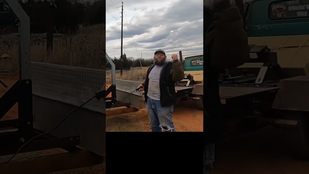 PART 1: Oak logs to lumber #woodlandmills #sawmill #hm130max  #logstolumber @WorkinWithWiley