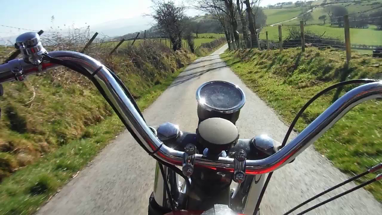 BSA A65 Spitfire Hornet 1965 short test ride by Performance Classics.