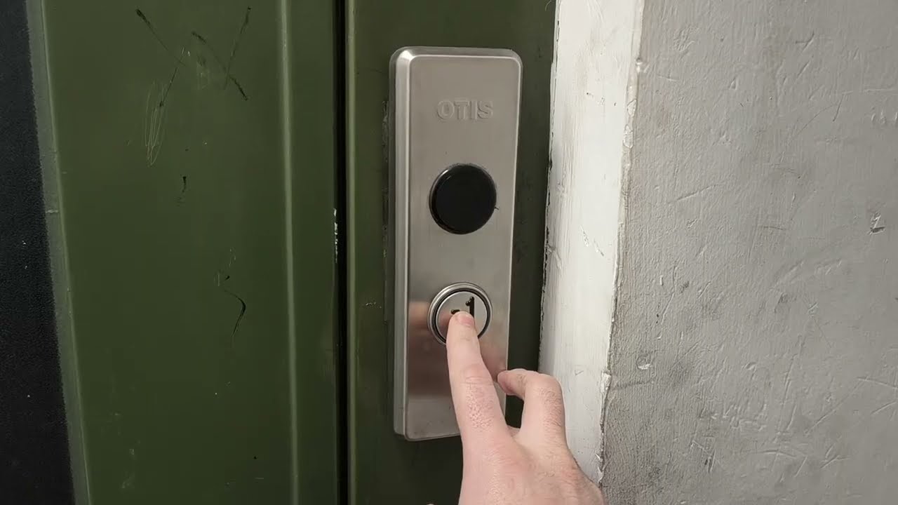 [FULL HD 60 FPS] Ascensore Otis @ Condominio-Palazzo Maniva, Via Luigi Reverberi 9, Brescia, Italia