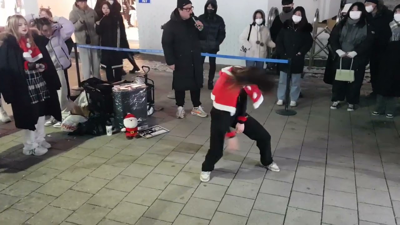 20221217 192403 #Black Mist# 2NE1 - 멘붕 (CL Solo)