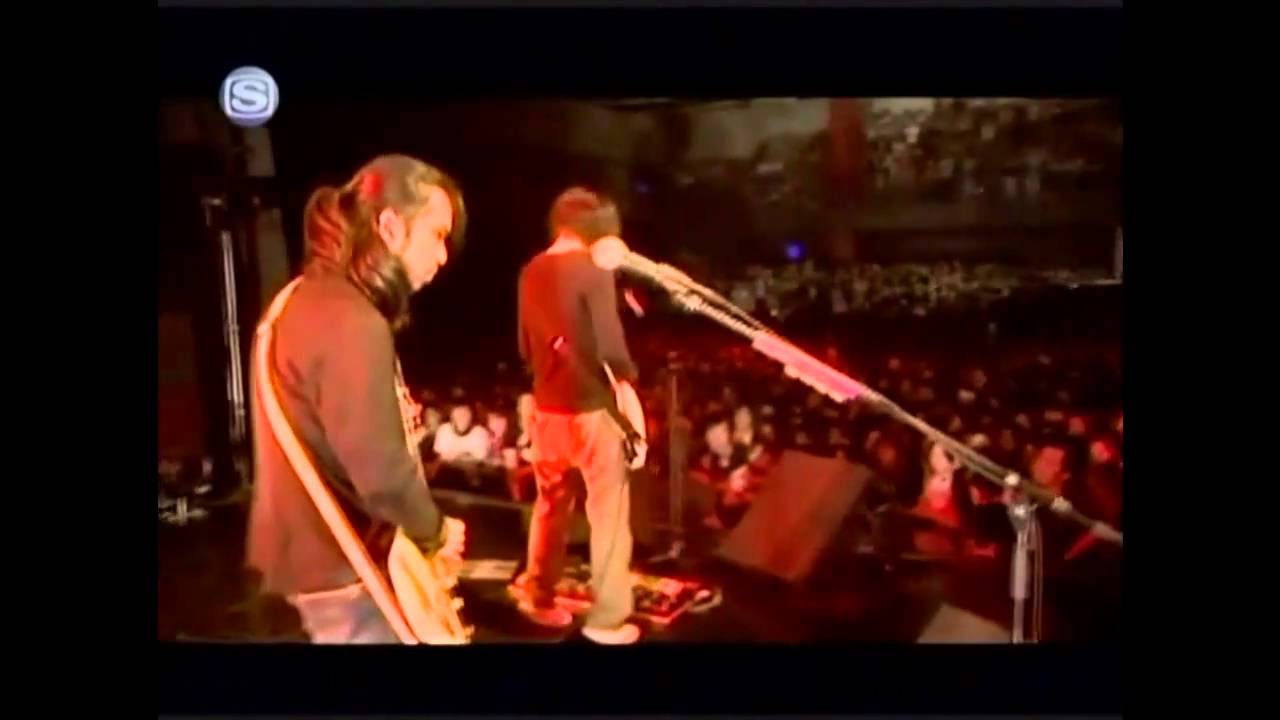 Straightener - クラッシュ [Crash] live by Garfield