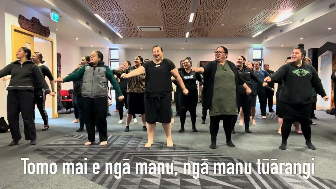 Tomo Mai - Tā Hirini Moko Mead