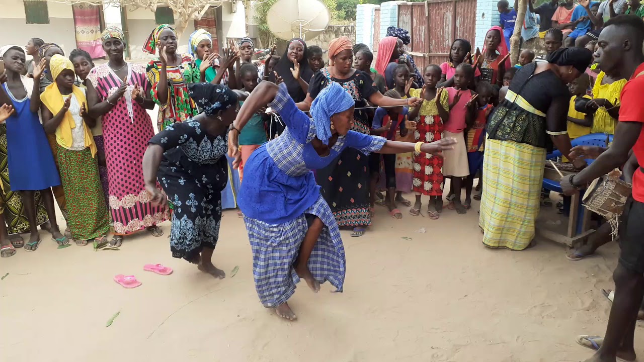 Mariage de mero dram&eacute; et boy soc&eacute;
