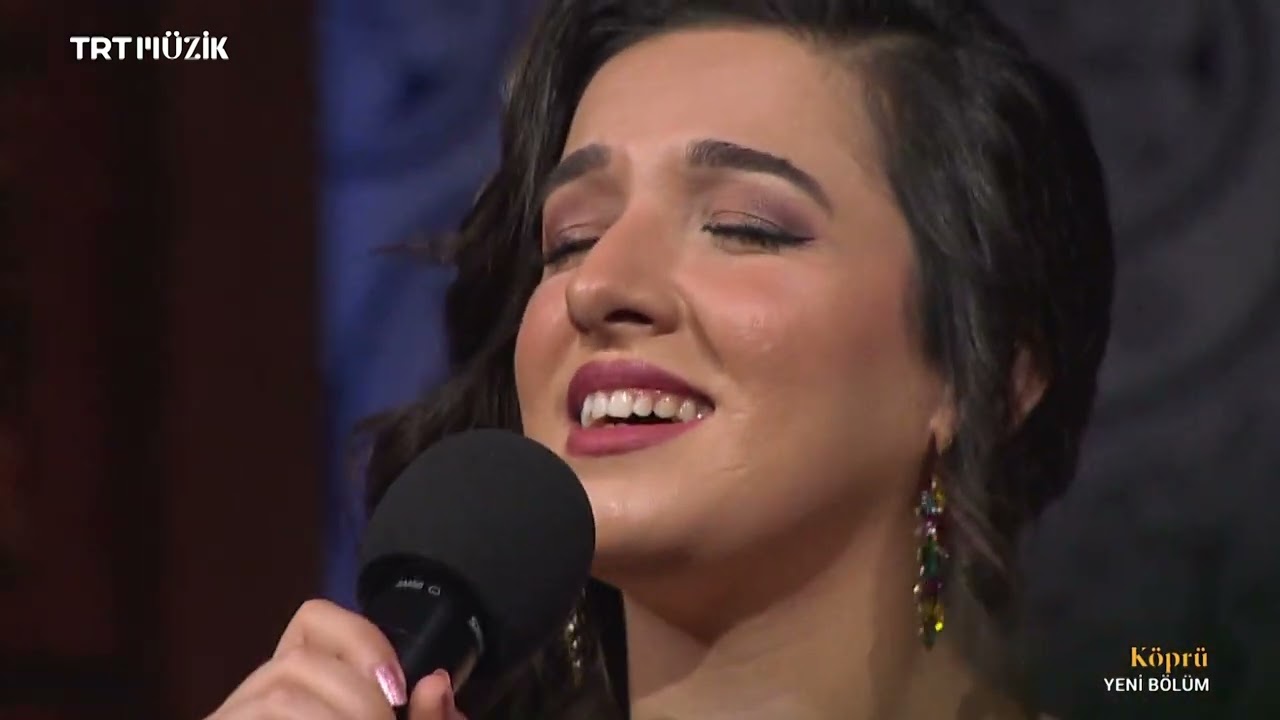 Senem Akdemir, Ahmet Tuzlu  - İğne Attım Tarlaya