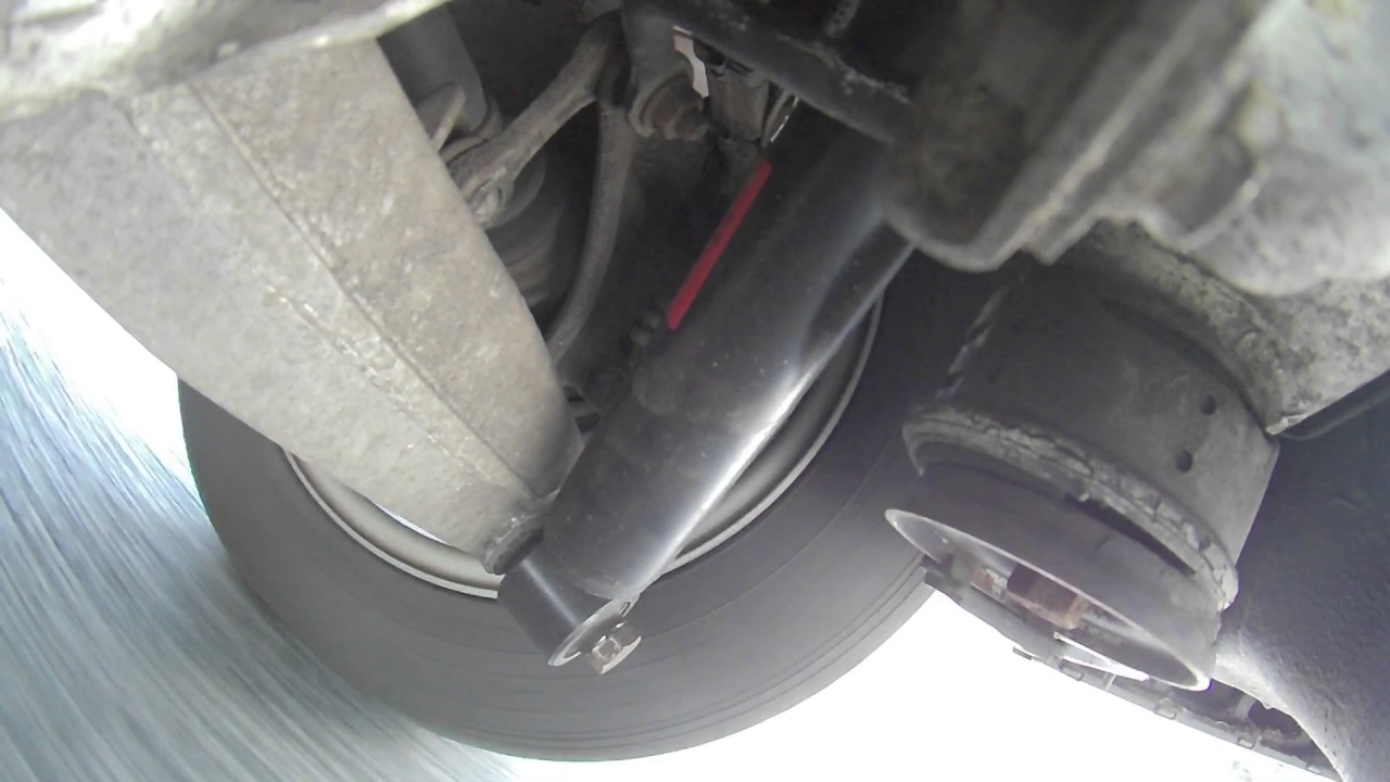 E39 touring rear axle - worn bushing