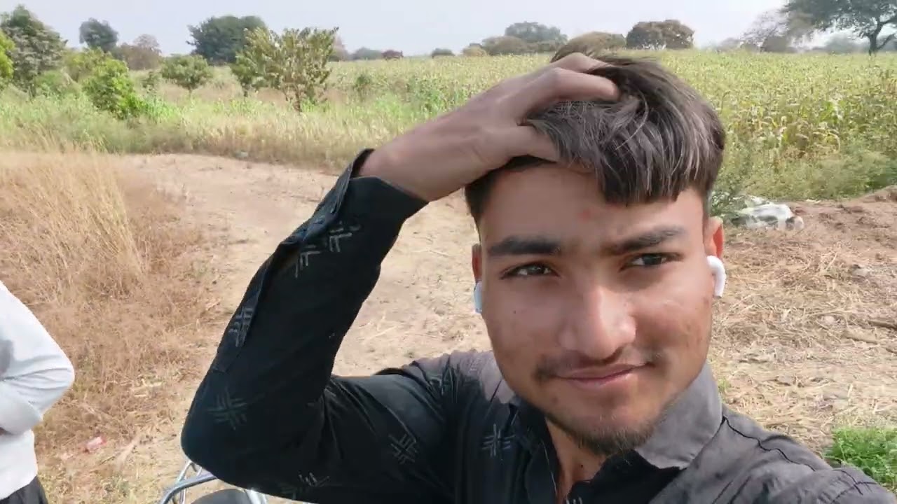 आज दाजी सोबत शेतात खूप काम केलं 😮‍💨 || Vlog From Village || 