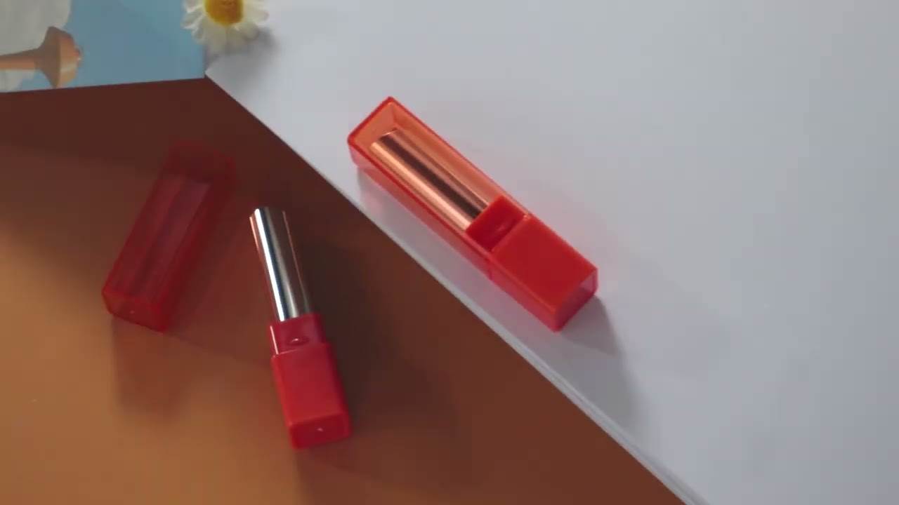 Square slim lipstick container with colored clear cap 1