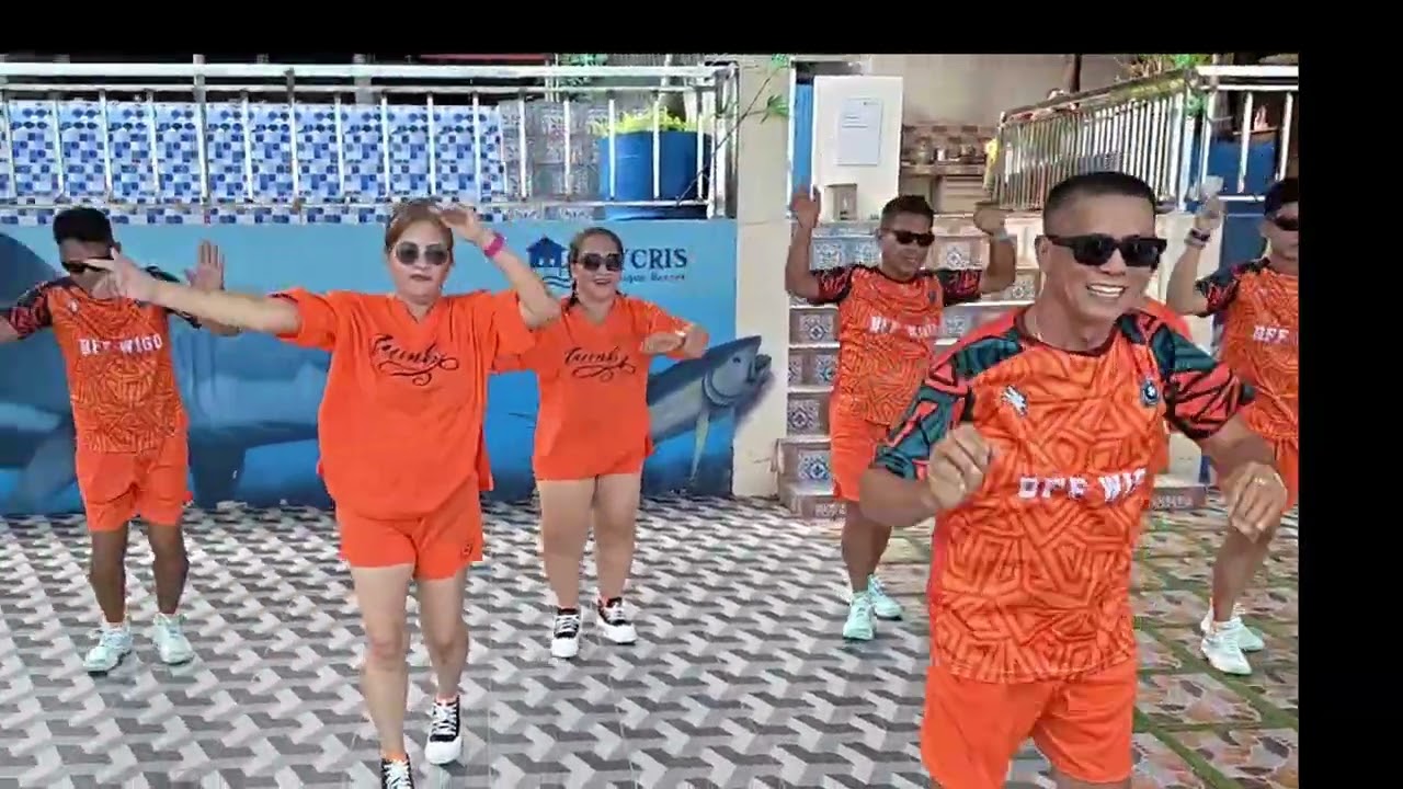 Retro Dance by Bff Wigo