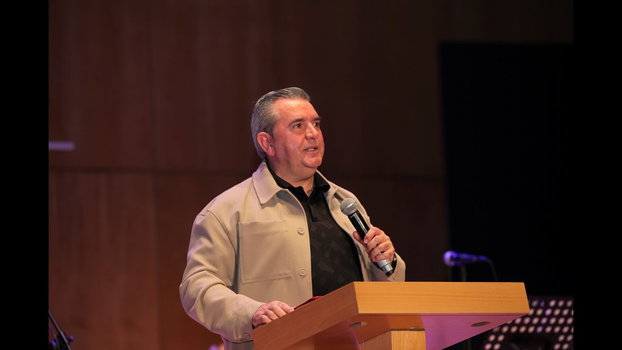 JUAN CANO: Todo lo que necesitamos está en la gracia de Dios (Retiro Iglesias de Buenas Noticias).