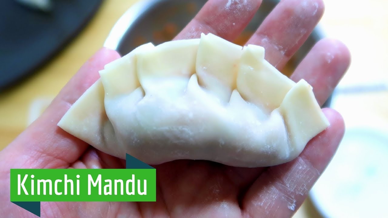 How to make Kimchi Dumplings (Kimchi Mandu)
