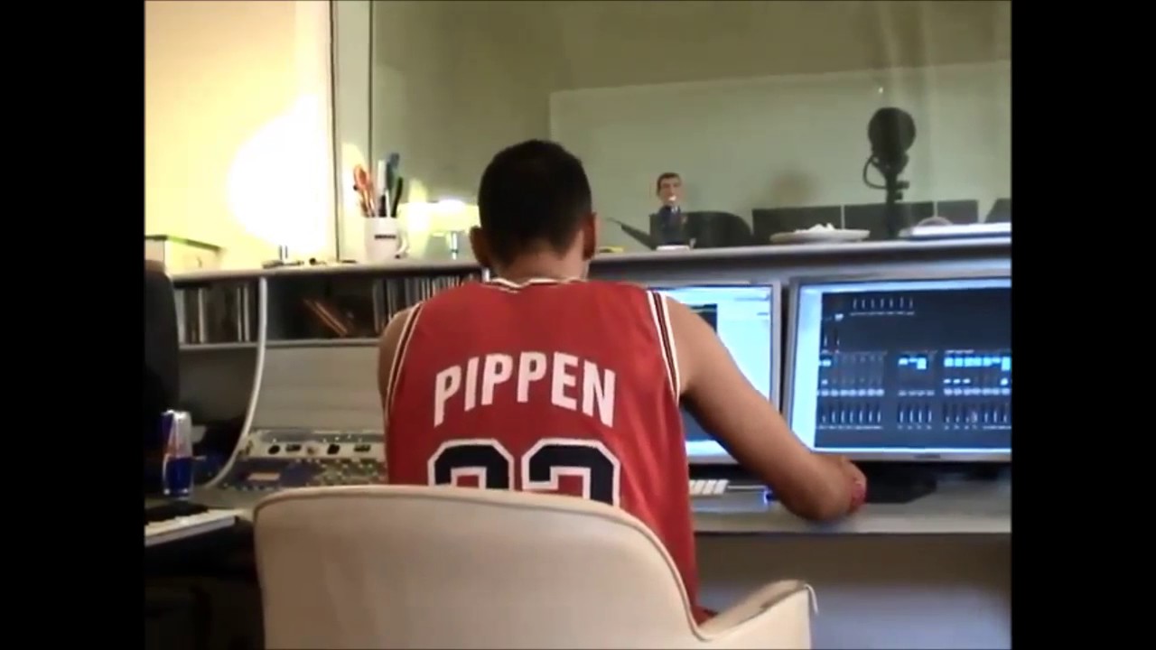 이센스 Back in time 제작 과정