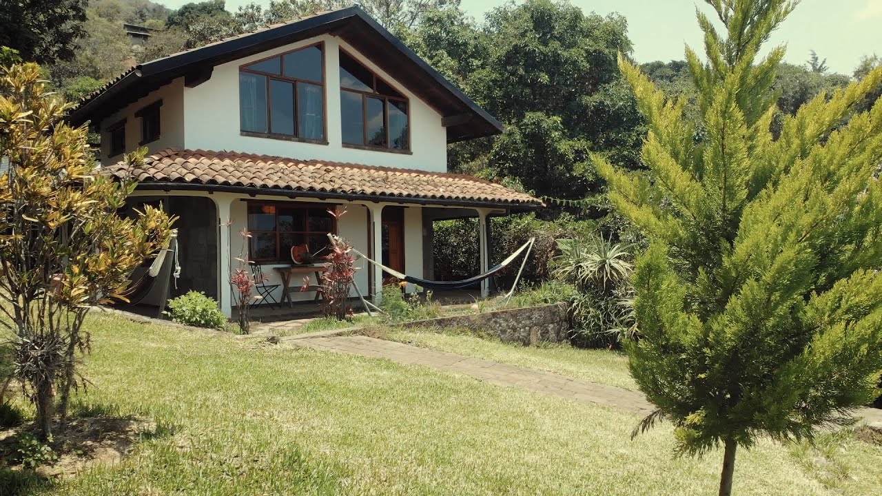 Casa Costa Rica // A wonderful house in a magical village.