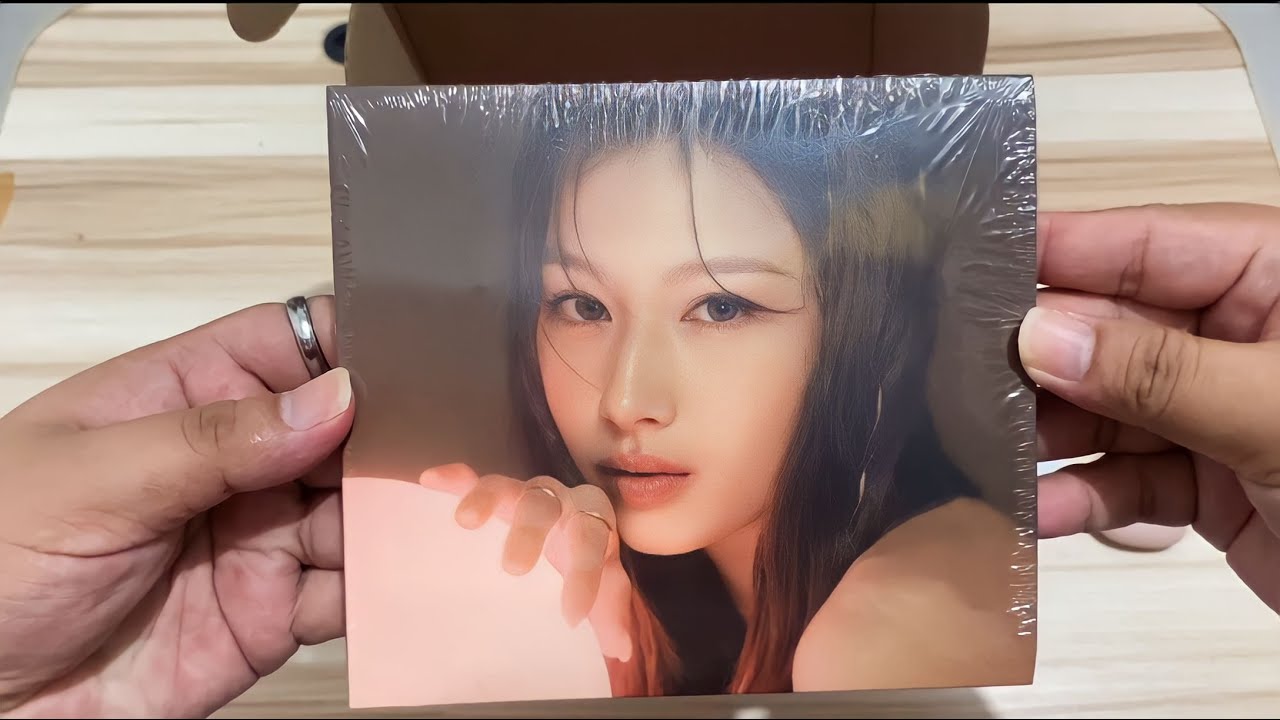 UNBOXING WITH YOUTH DIGIPACK SANA VERSION