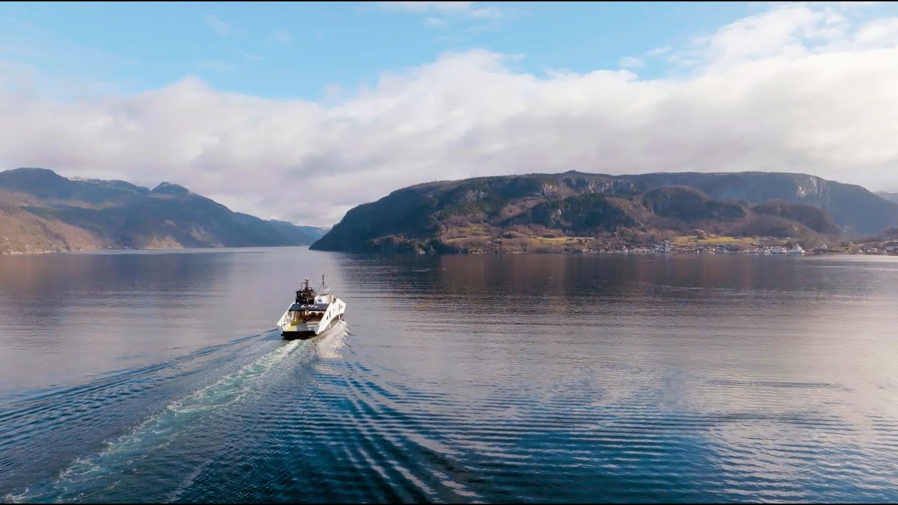 MF «Hydra» verdens første